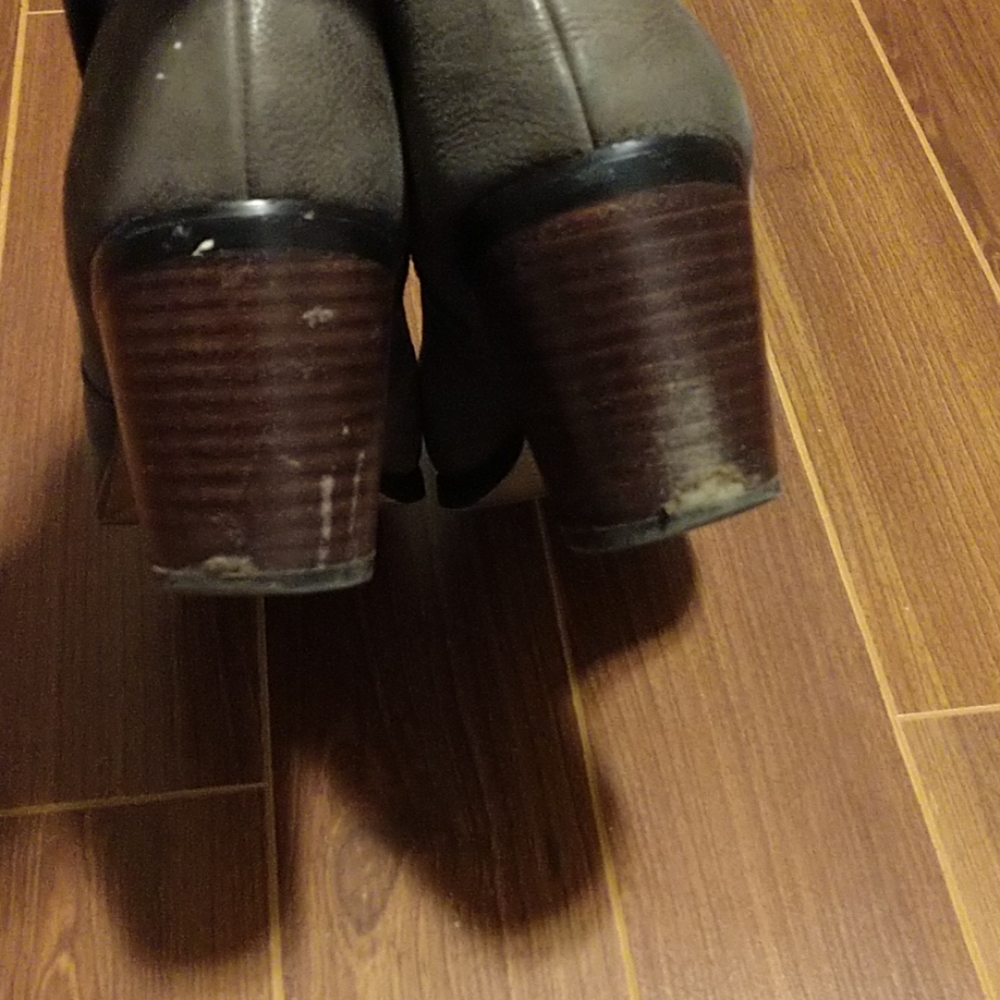 ❤️Gray Booties - Picture 4 of 8